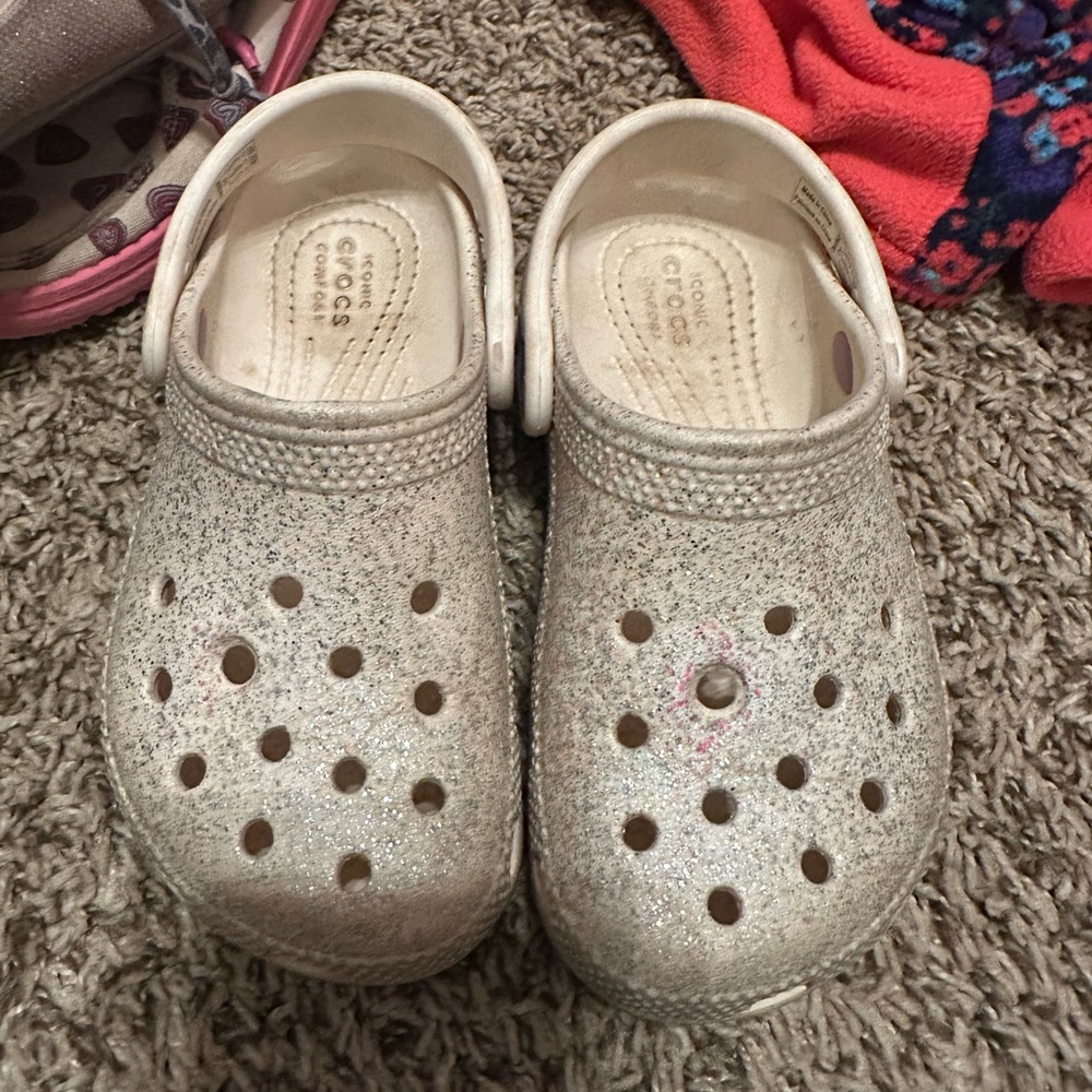 Girls Crocs